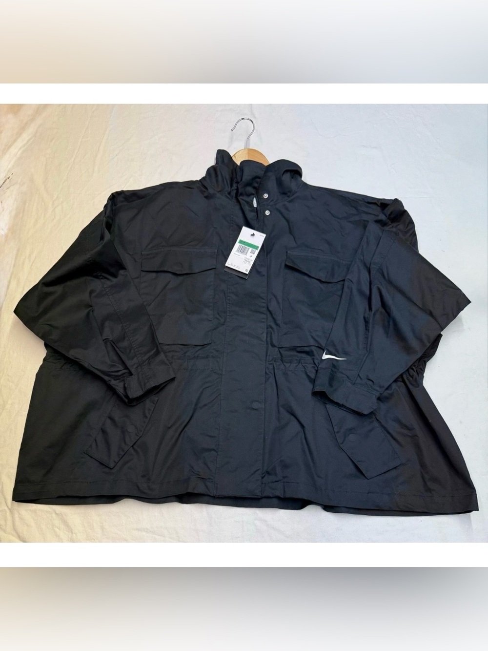 Nike Sportswear women’s Essentials M65 jacket size XL full zip 
DD5985-010 NWT